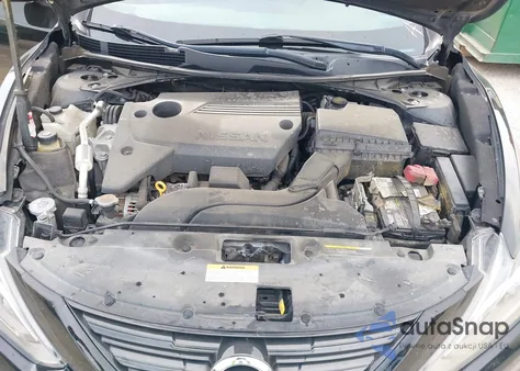 2018 Nissan Altima 2.5 Sr из США, поврежденный, VIN 1N4AL3APXJC286339